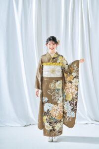 成人式目立つ振袖8